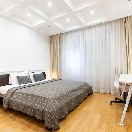 公寓 Central Belgrade Apartments 贝尔格莱德